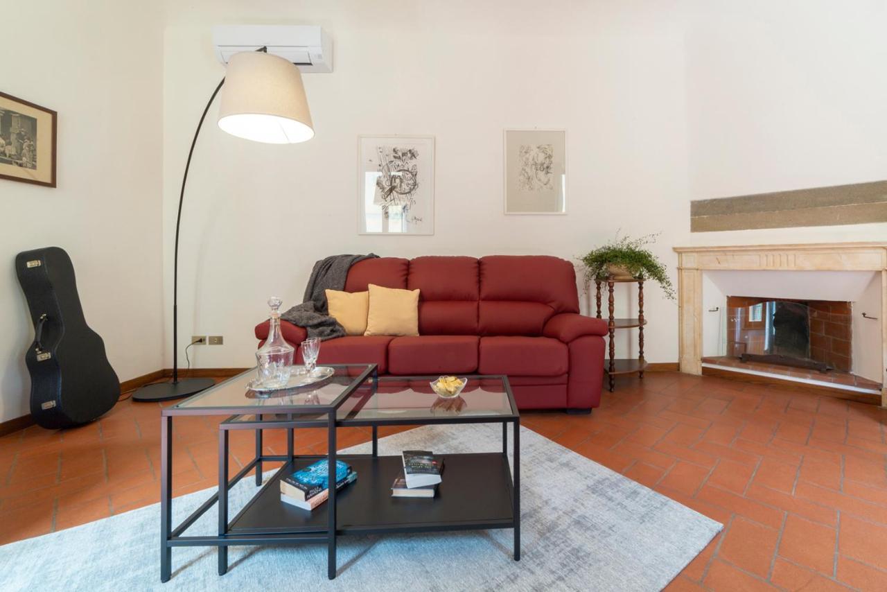 110 Sqm Apartment 6 Sleeps In Santa Croce 피렌체 외부 사진